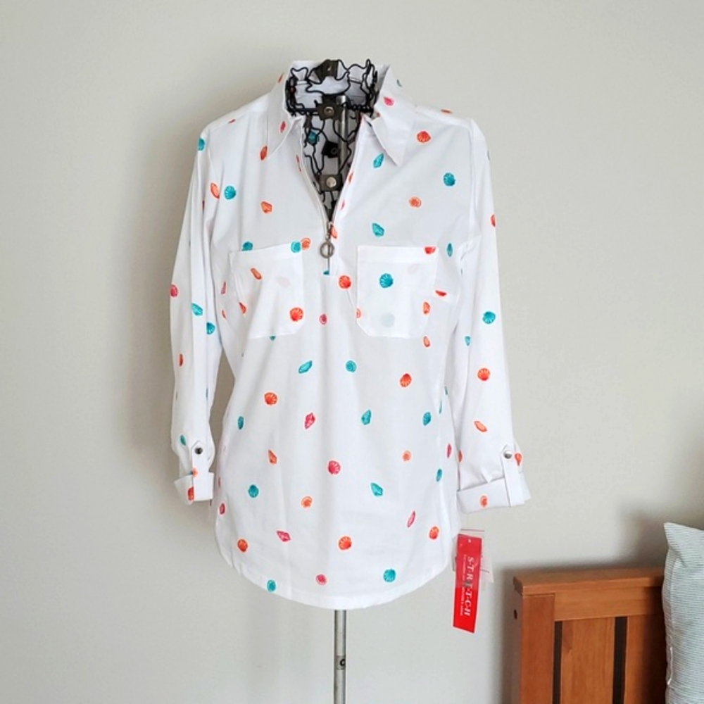 MAKE OFFER! NWT Coral Bay Women’s pullover, 3/4 sleeve blouse  Size Small